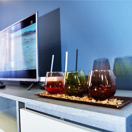 Designer Apartment In The Center 리비프 외부 사진